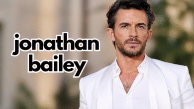 Jonathan Bailey
